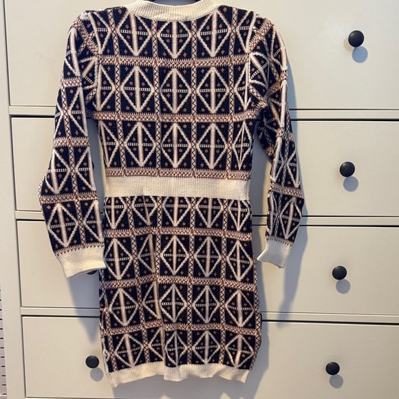 Geometric Patterned Cardigan - Picture 2 of 2
